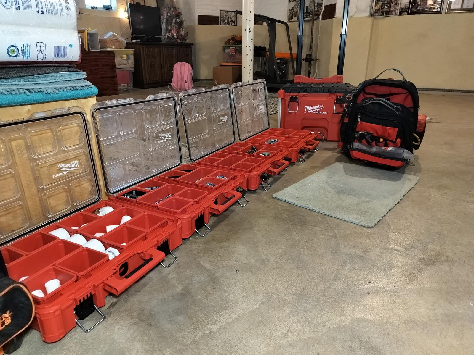 Organized American Mechanical Works jobsite and service van